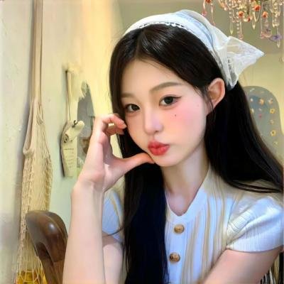 北极百货的秋乃小姐